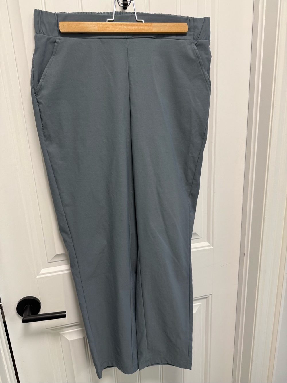 Classic Straight-Leg Pants in Slate Gray